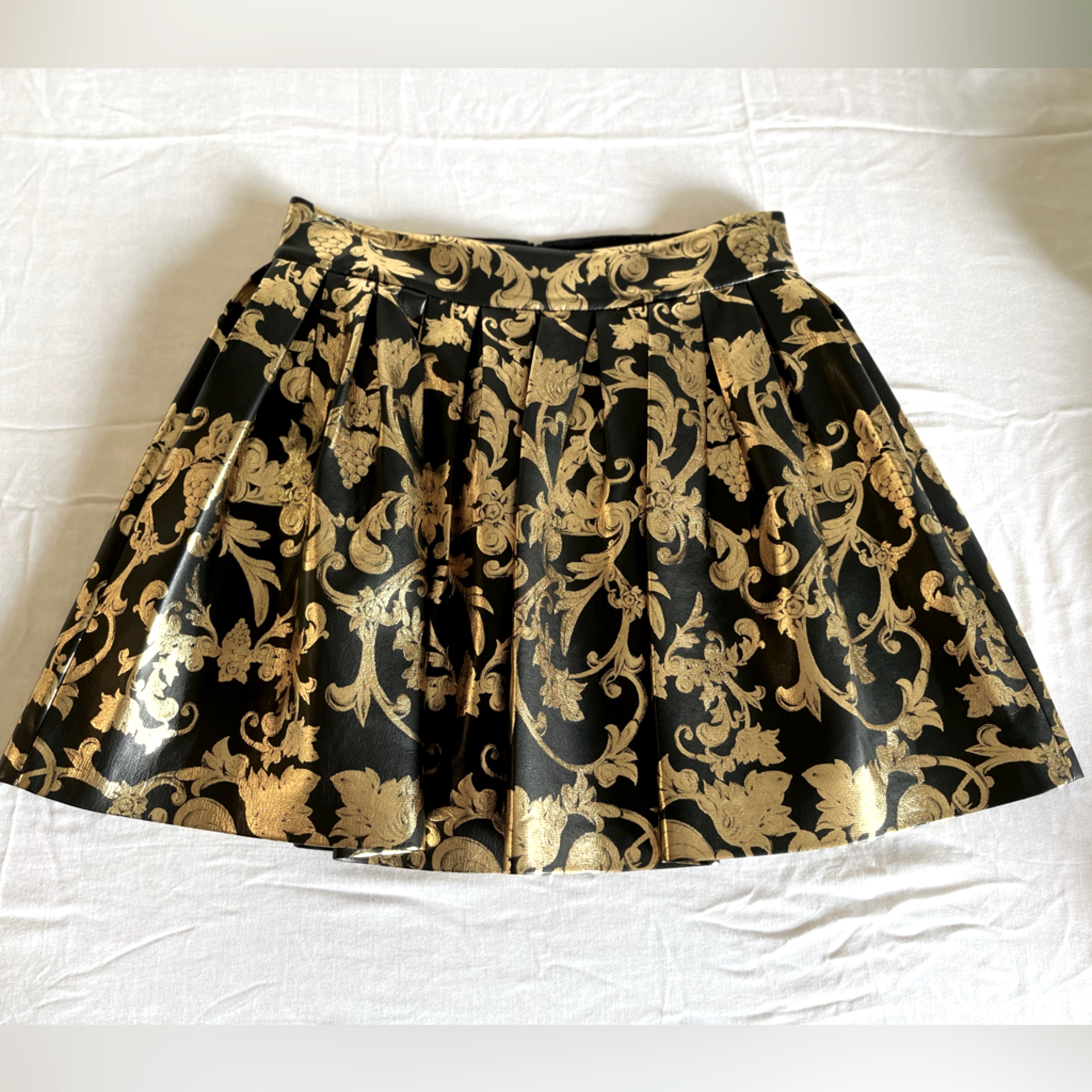 Alice + Olivia A-Line Mini Skirt